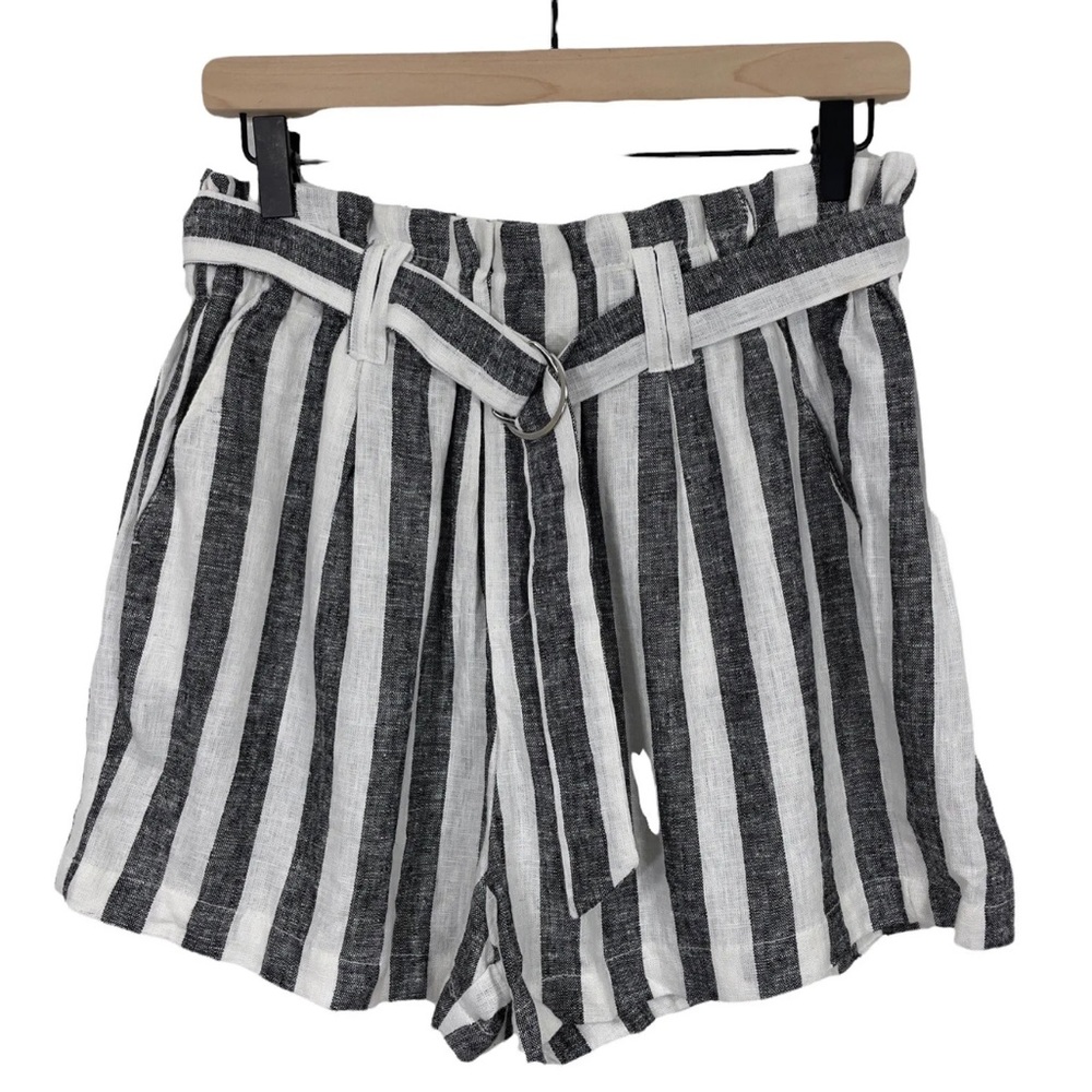 New Love Tree White & Gray Striped Loose Linen Shorts - Size S
